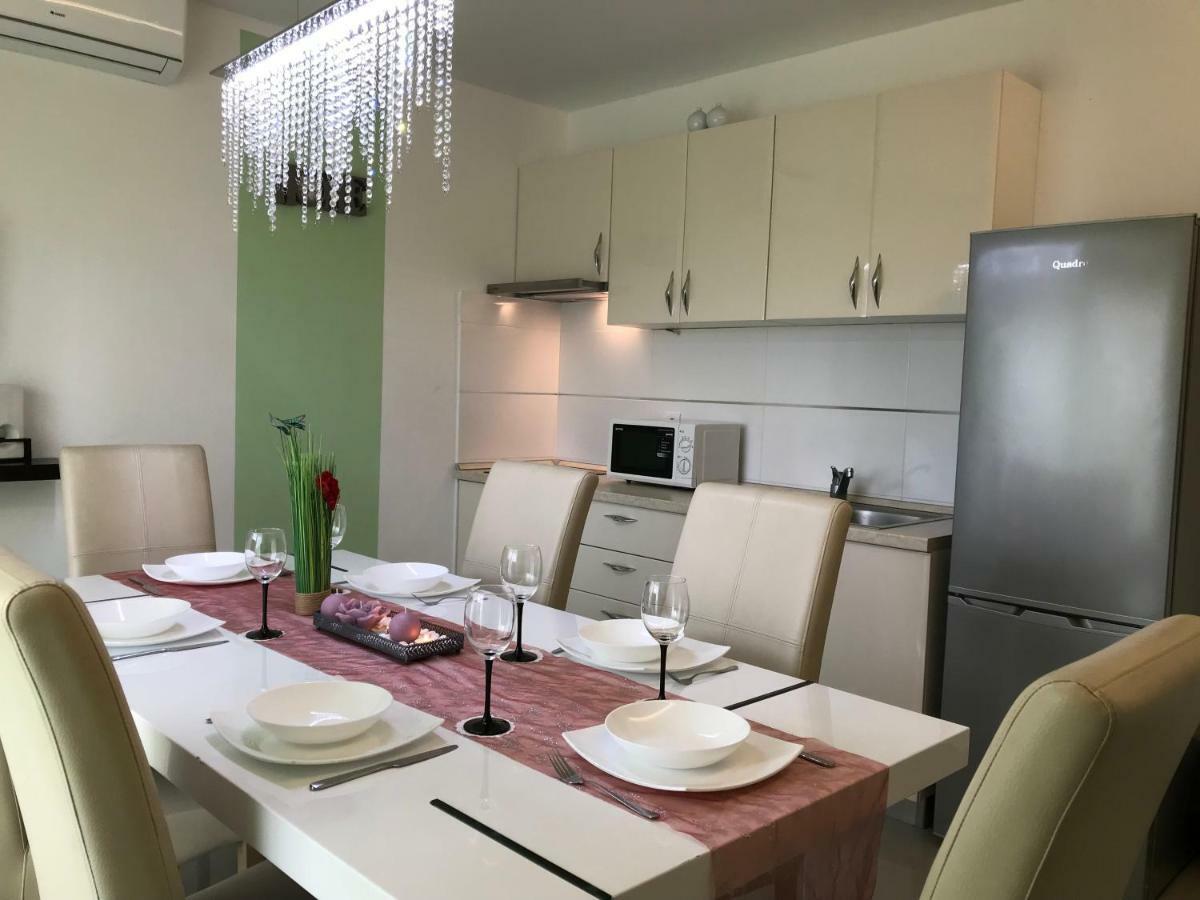 Holiday Home Marina Sevid Bagian luar foto
